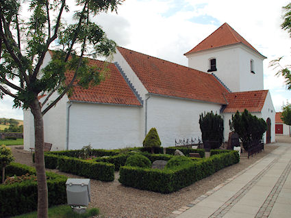 Grum Kirke, Frederikshavn Provsti