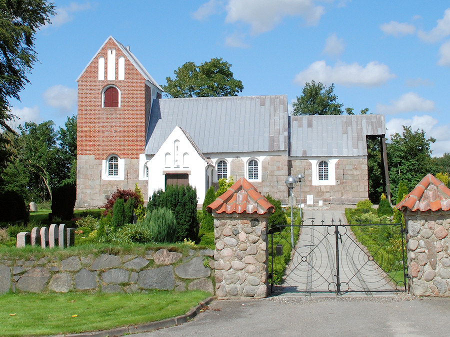 Hellum Kirke, Brnderslev Provsti