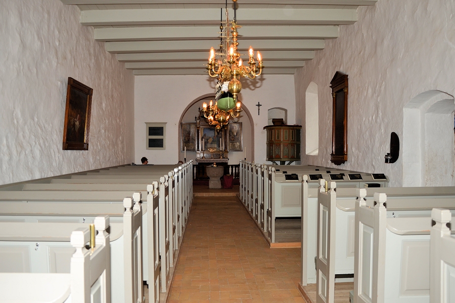 Endelave Kirke,  Horsens Provsti. All © copyright Jens Kinkel