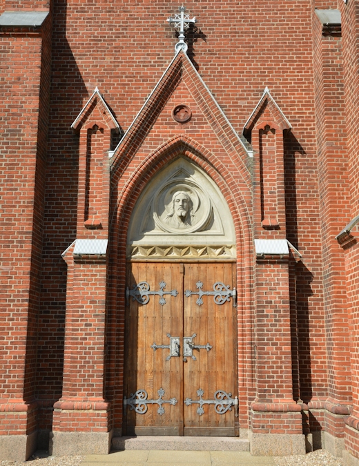 Serridslev Kirke,  Horsens Provsti. All � copyright Jens Kinkel