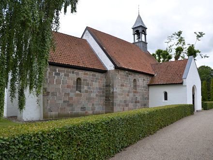 Randlev Kirke,  Odder Provsti. All  copyright Jens Kinkel