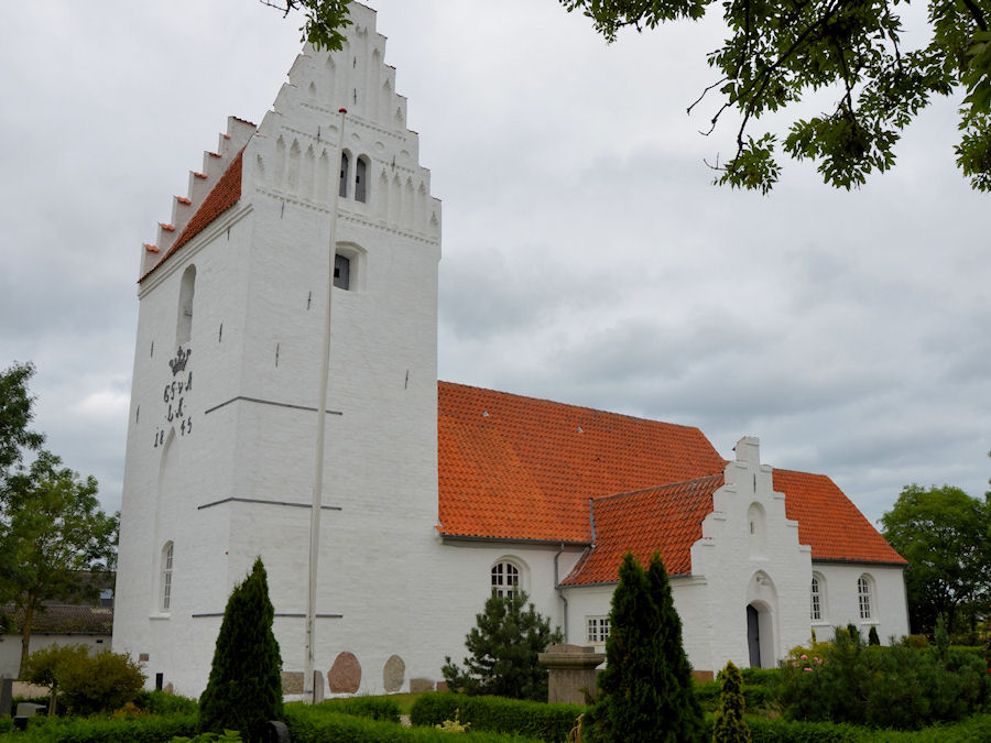 Revninge Kirke, Kerteminde Provsti. All  copyright Jens Kinkel