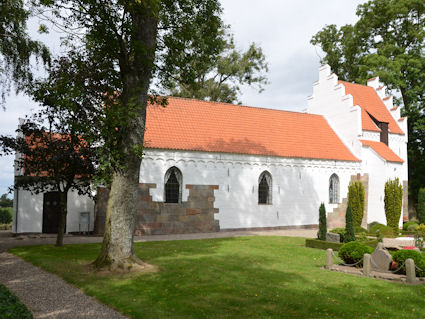 Ellested Kirke, Nyborg Provsti. All  copyright Jens Kinkel