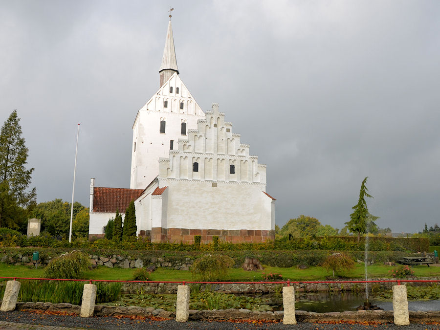 Svindinge Kirke, Nyborg Provsti. All  copyright Jens Kinkel