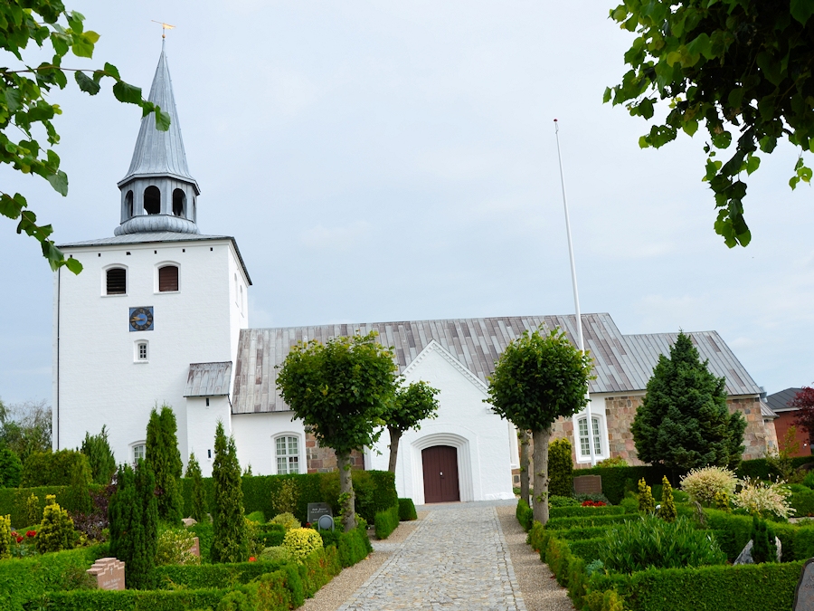 Hedensted Kirke,  Hedensted Provsti. All  copyright Jens Kinkel