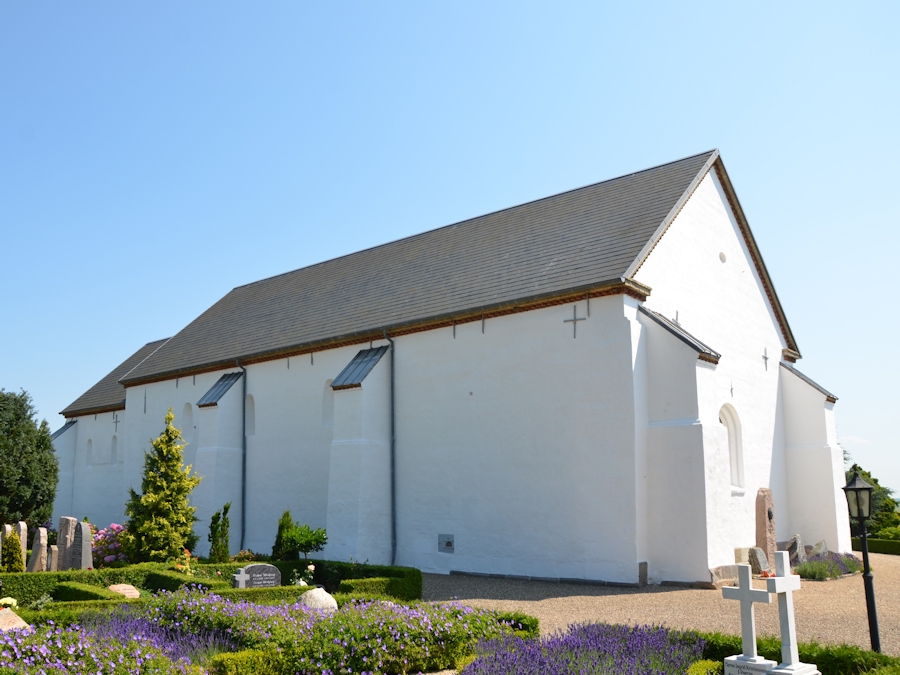 Skjold Kirke  Hedensted Provsti. All  copyright Jens Kinkel