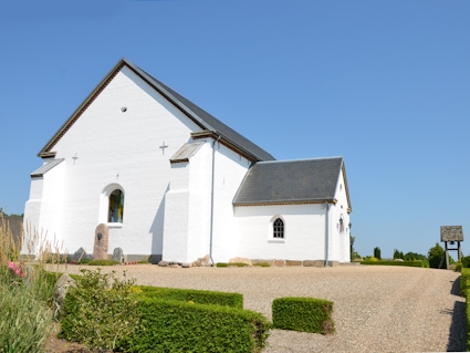 Skjold Kirke  Hedensted Provsti. All  copyright Jens Kinkel