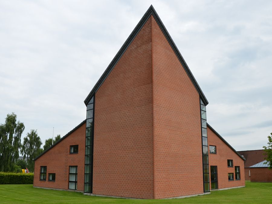 Lget Kirke,  Vejle Provsti. All  copyright Jens Kinkel