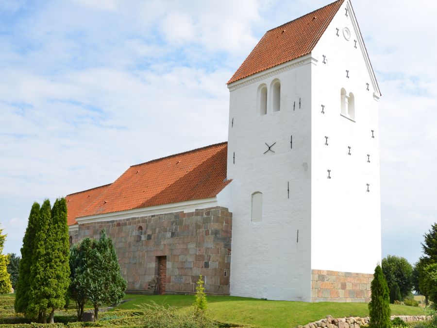 ster Starup Kirke,  Vejle Provsti. All  copyright Jens Kinkel