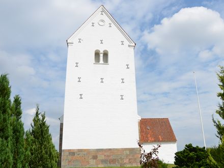 ster Starup Kirke,  Vejle Provsti. All  copyright Jens Kinkel