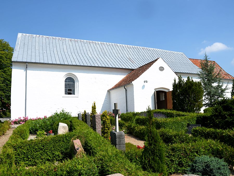 Skibet Kirke,  Vejle Provsti. All  copyright Jens Kinkel