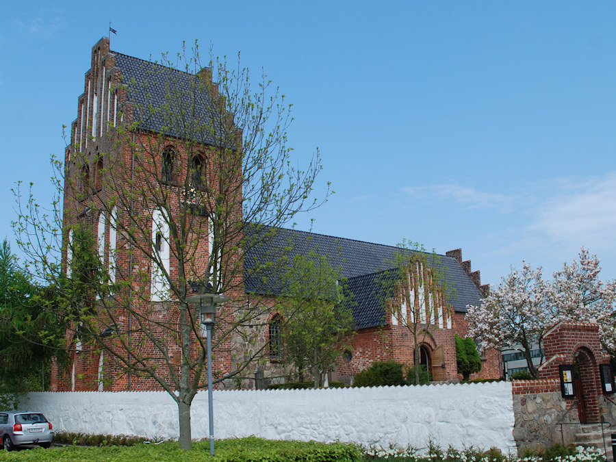 Birkerd Kirke, Rudersdal Provsti. All  copyright Jens Kinkel