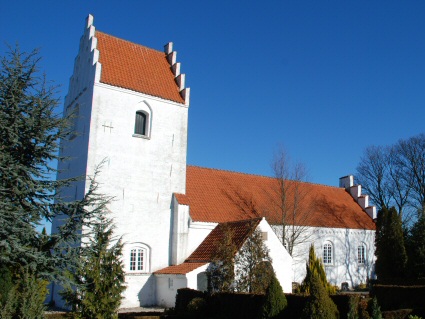 Flng Kirke, Hje Tstrup Provsti