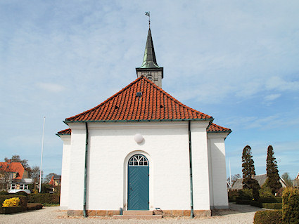 Hornbk Kirke, Helsingr Domprovsti. All  copyright Jens Kinkel