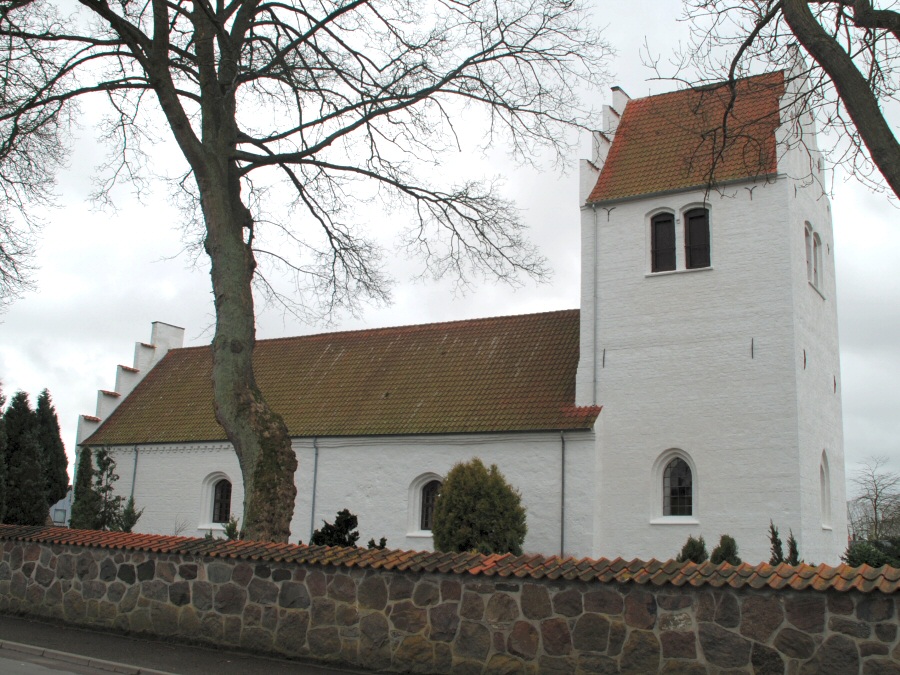 Sengelse Kirke, Hje Tstrup Provsti