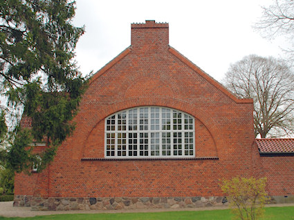 Ullerd Kirke, Hillerd Provsti. All  copyright Jens Kinkel