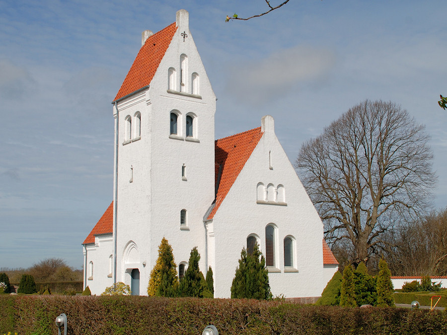 Villingerd Kirke, Frederiksvrk Provsti. All  copyright Jens Kinkel