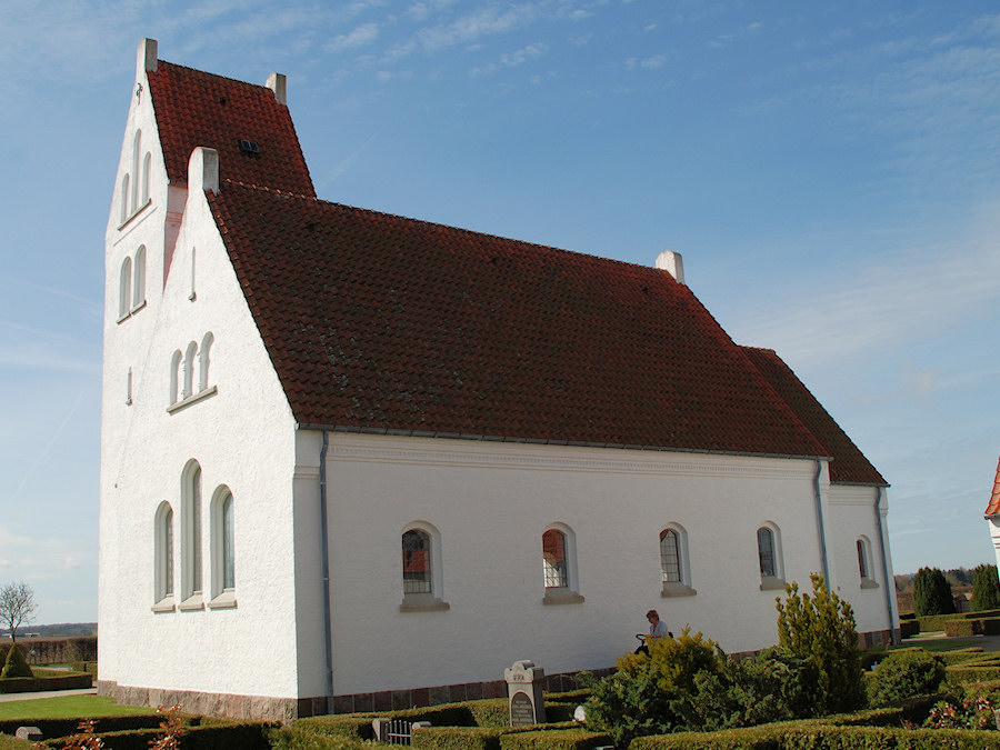 Villingerd Kirke, Frederiksvrk Provsti. All  copyright Jens Kinkel