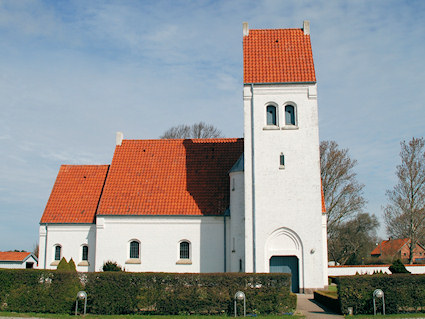 Villingerd Kirke, Frederiksvrk Provsti. All  copyright Jens Kinkel