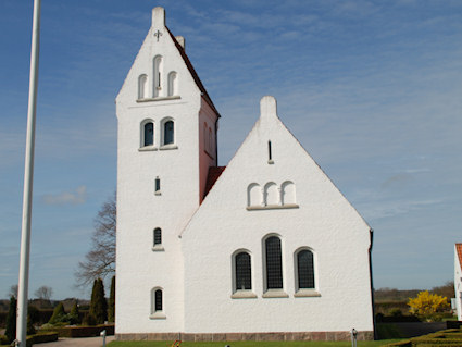 Villingerd Kirke, Frederiksvrk Provsti. All  copyright Jens Kinkel