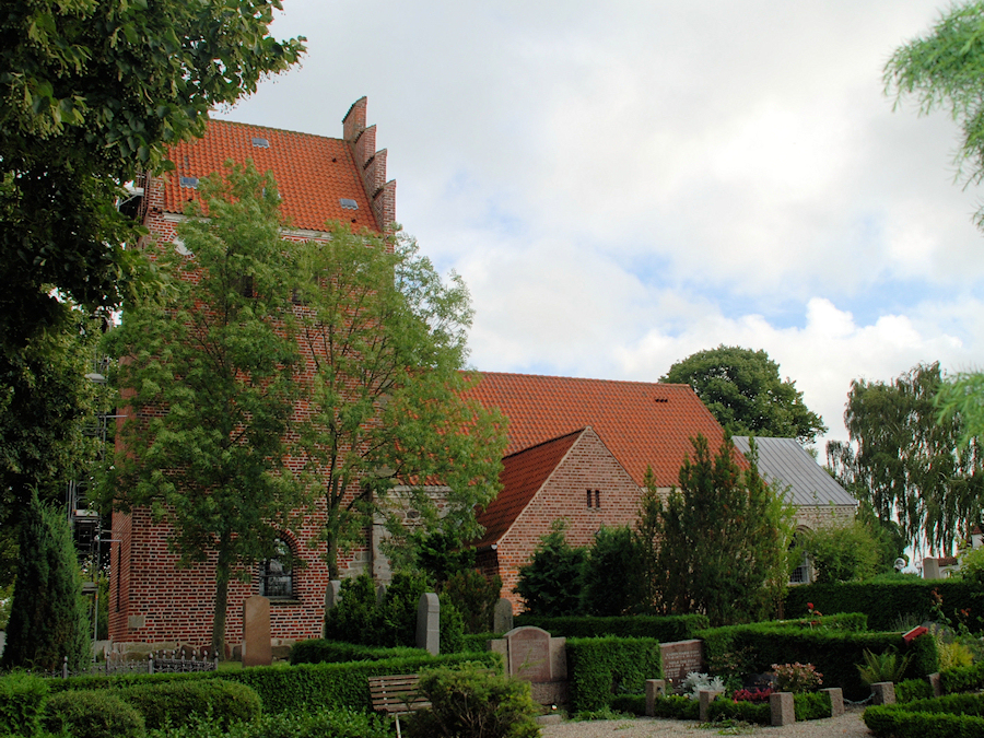 Kirke Vrlse Kirke. Ballerup - Vrlse Provsti. All  copyright Jens Kinkel