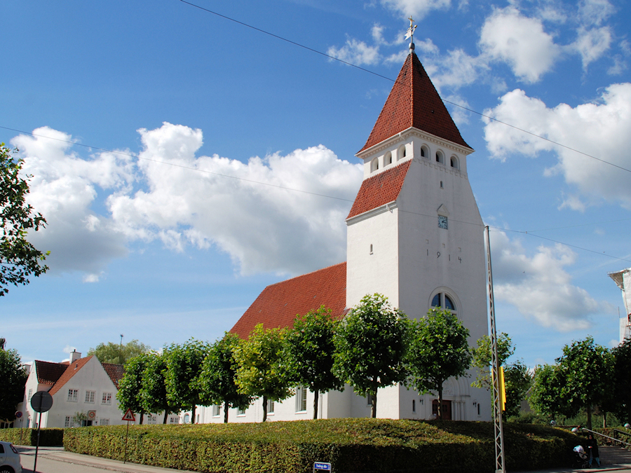 Sborg Kirke, Gladsaxe-Herlev Provsti. All  copyright Jens Kinkel