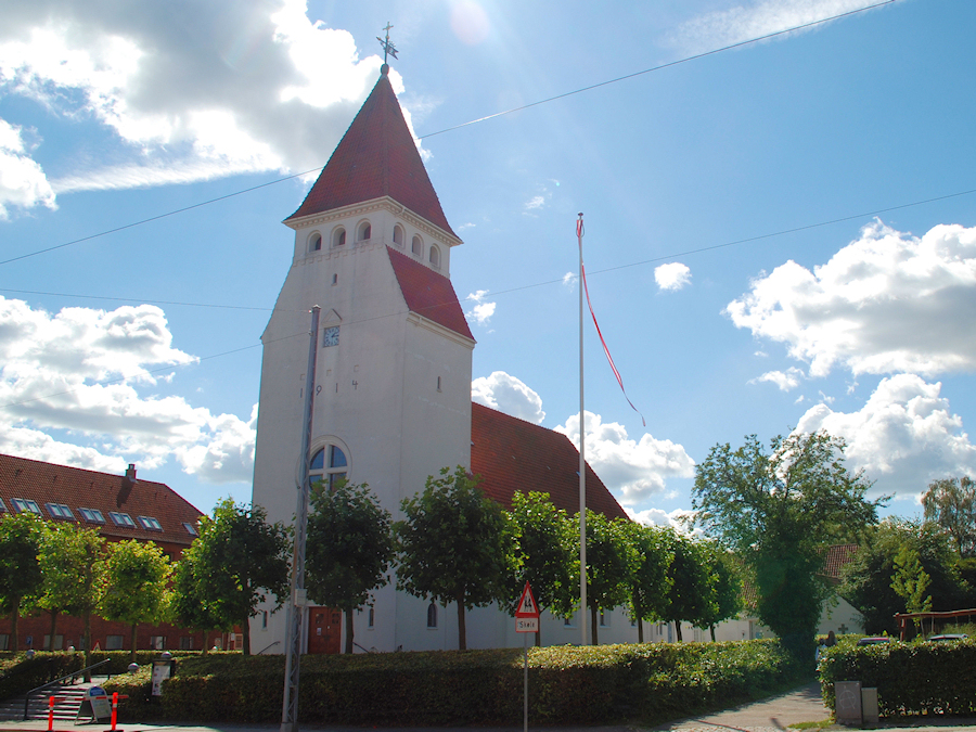 Sborg Kirke, Gladsaxe-Herlev Provsti. All  copyright Jens Kinkel