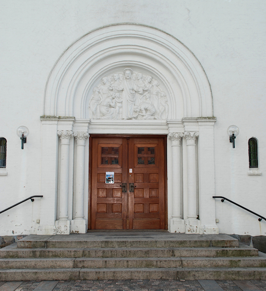 Sborg Kirke, Gladsaxe-Herlev Provsti. All  copyright Jens Kinkel