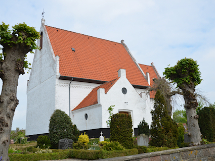 Lillebrnde Kirke, Falster Provsti. All  copyright Jens Kinkel