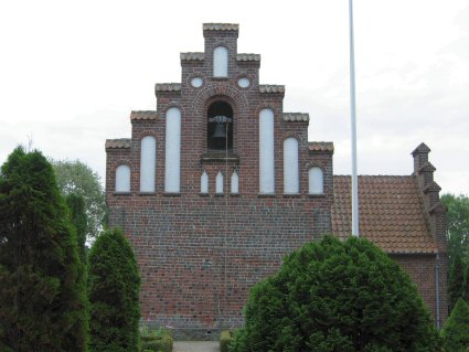 Nordlunde Kirke,  All  copyright Jens Kinkel