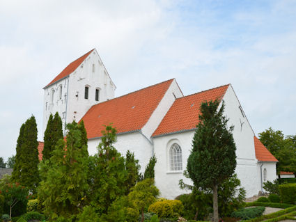 Hallenslev Kirke, Kalundborg Provsti.  All  copyright Jens Kinkel