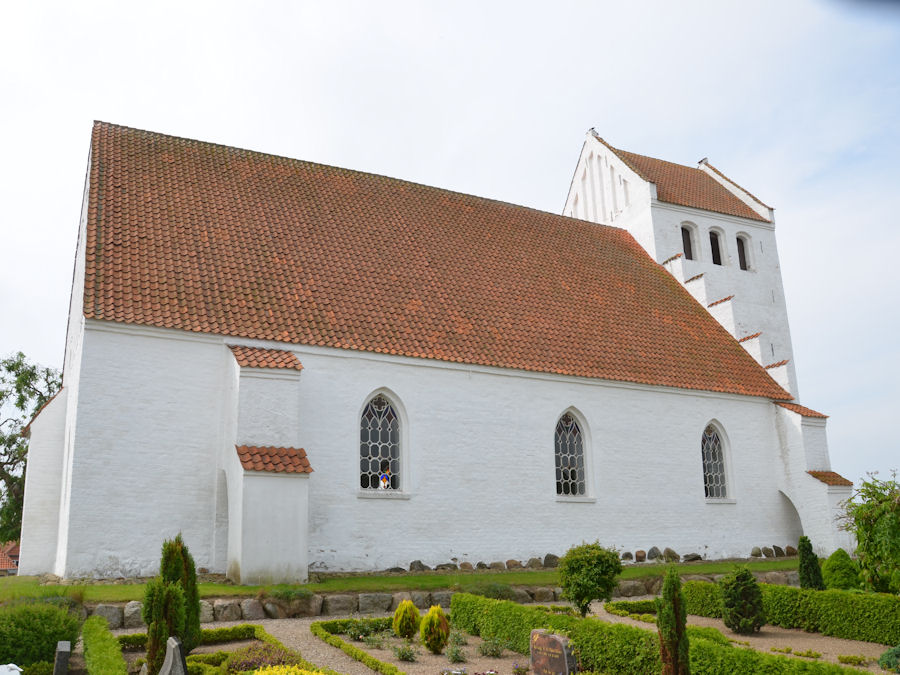 Kirke Helsinge Kirke, Kalundborg Provsti All  copyright Jens Kinkel