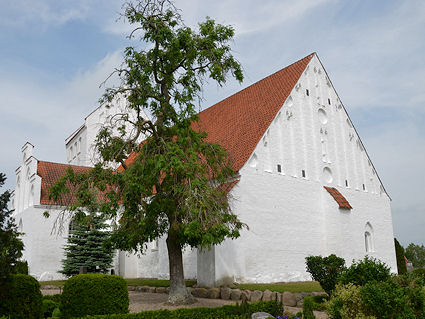 Kirke Helsinge Kirke, Kalundborg Provsti All  copyright Jens Kinkel