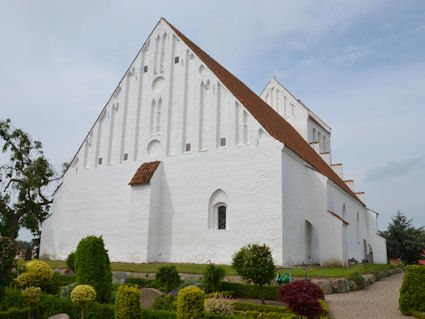 Kirke Helsinge Kirke, Kalundborg Provsti All  copyright Jens Kinkel