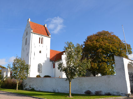 Store Fuglede Kirke, Kalundborg Provsti. All  copyright Jens Kinkel