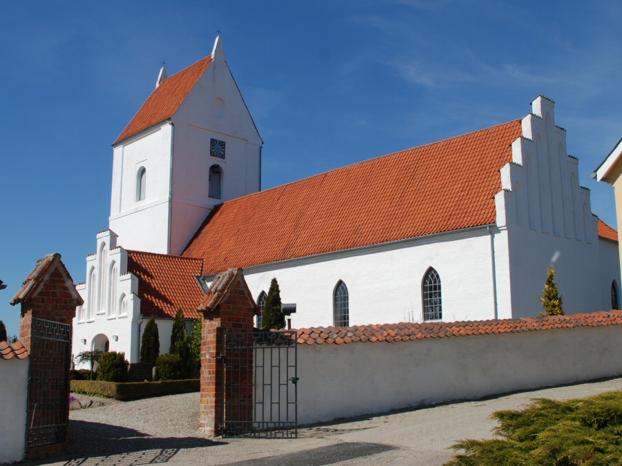 Hellested Kirke, Tryggevlde Provsti