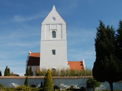 Hellested Kirke, Tryggevlde Provsti