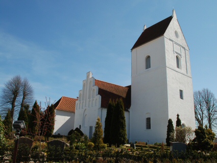 Hellested Kirke, Tryggevlde Provsti