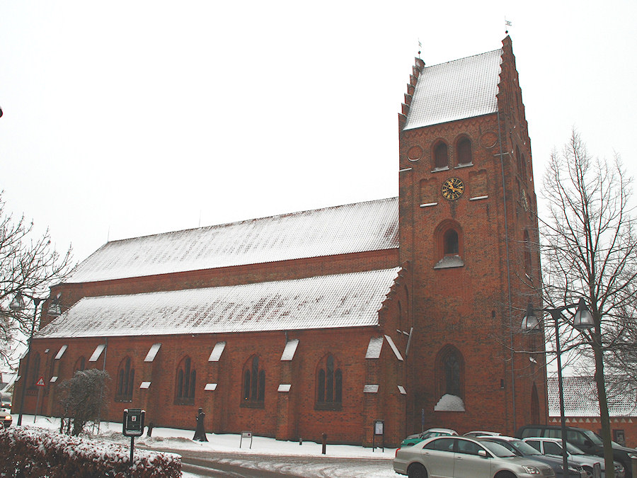 Sankt Peders Kirke, Nstved Provsti. All  copyright Jens Kinkel