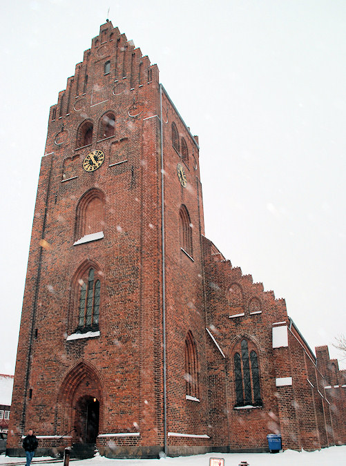 Sankt Peders Kirke, Nstved Provsti. All  copyright Jens Kinkel