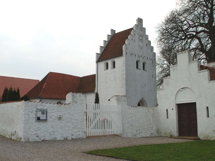 Tureby Kirke, Tryggevlde Provsti