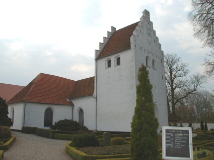 Tureby Kirke, Tryggevlde Provsti